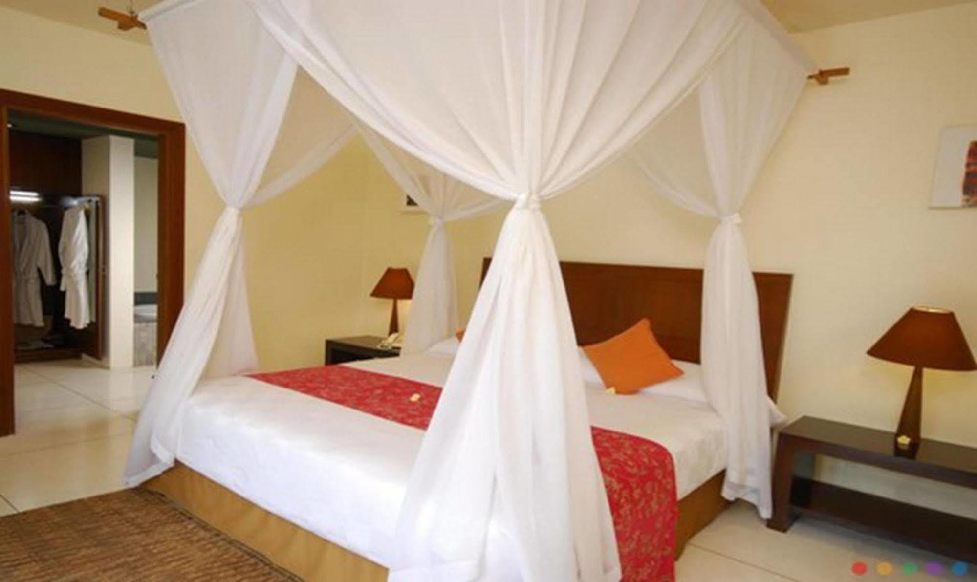 Nomad Hub Canggu Buitenkant foto
