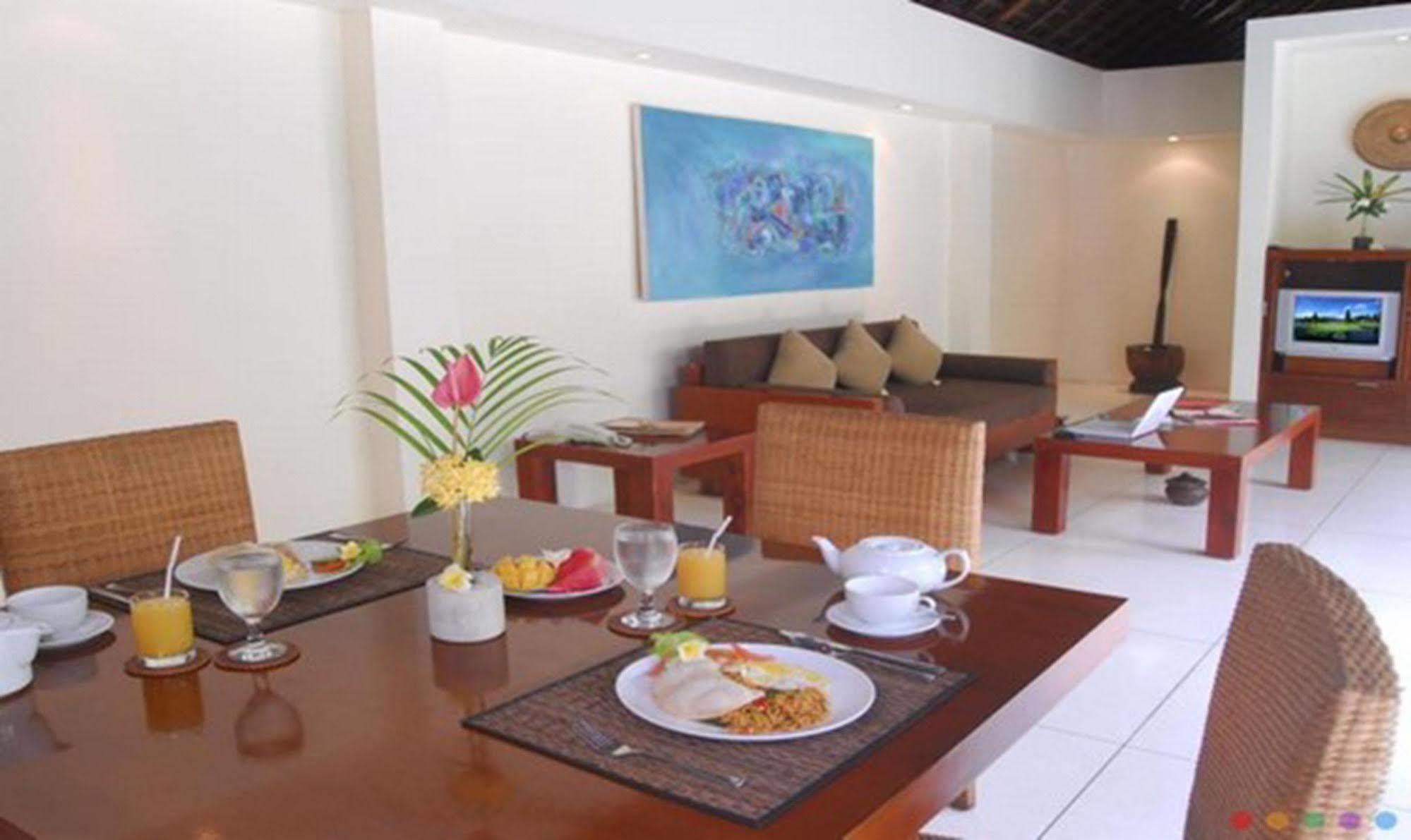 Nomad Hub Canggu Buitenkant foto