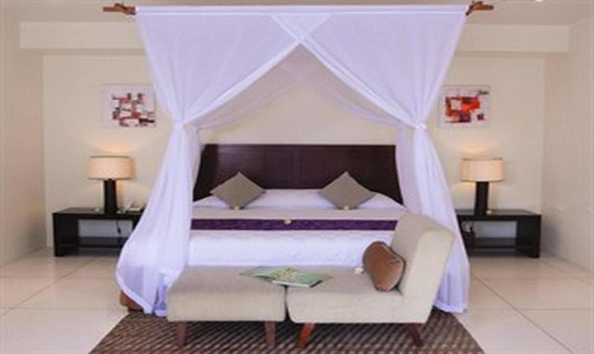 Nomad Hub Canggu Buitenkant foto