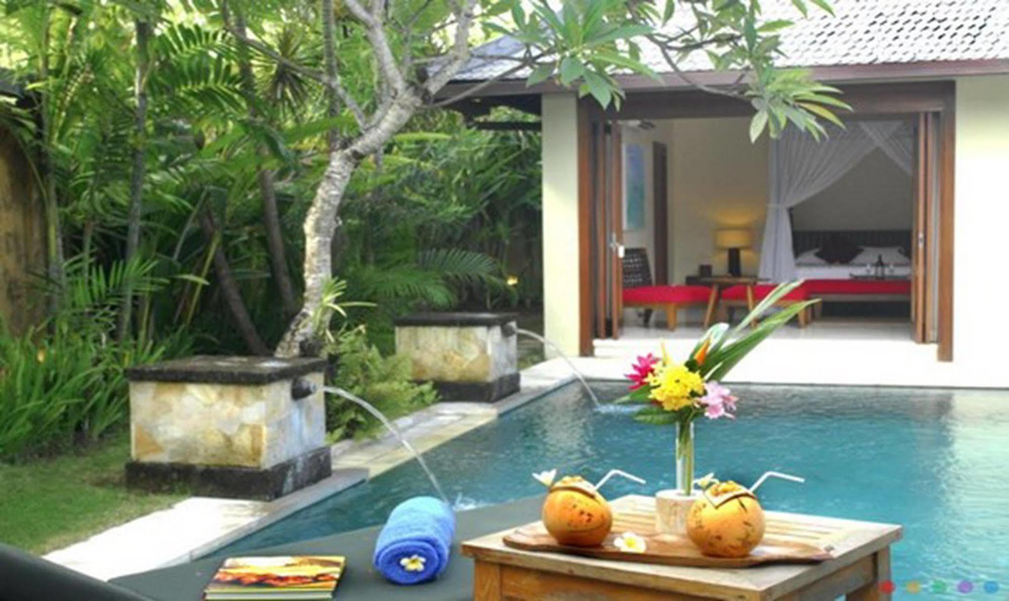 Nomad Hub Canggu Buitenkant foto