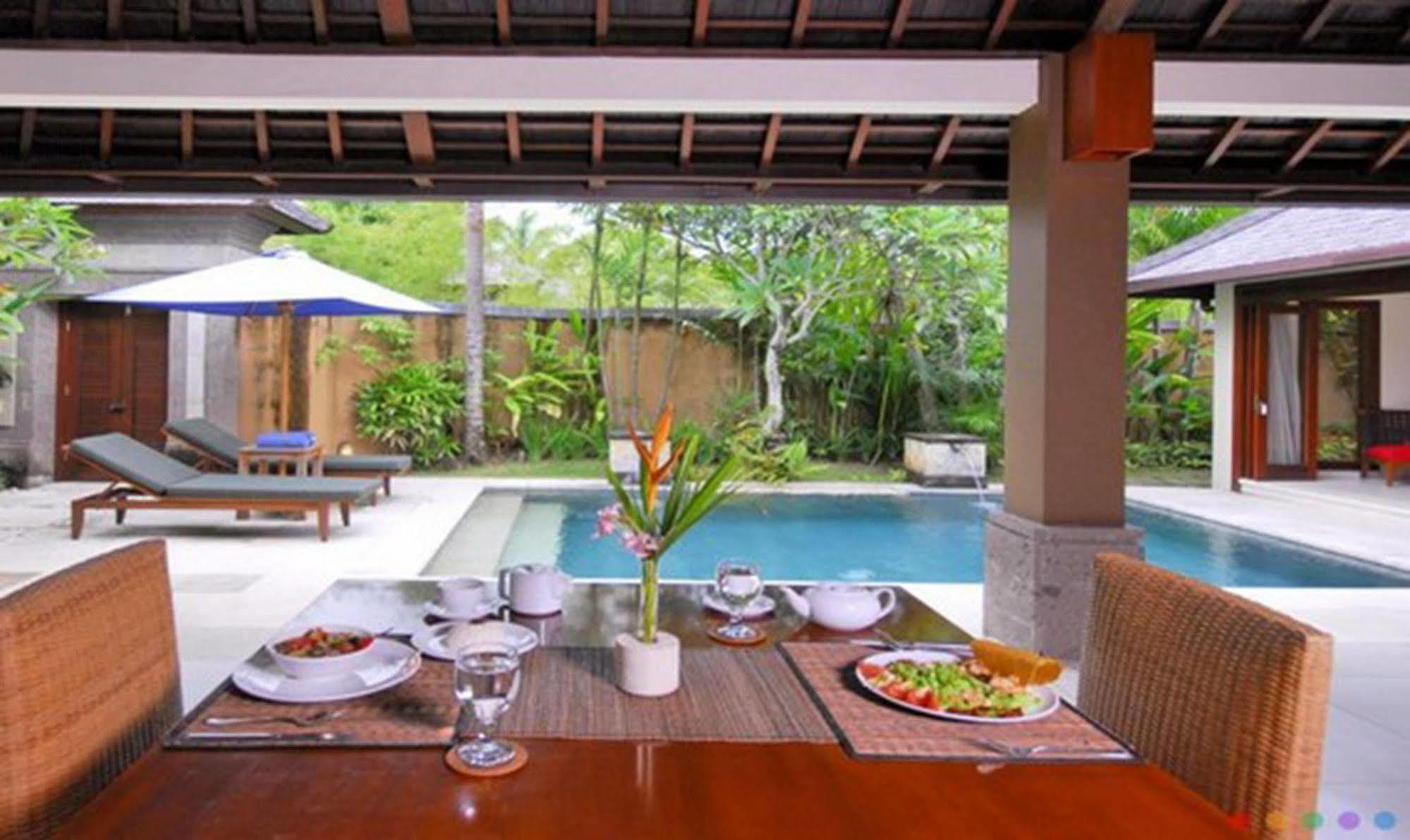 Nomad Hub Canggu Buitenkant foto
